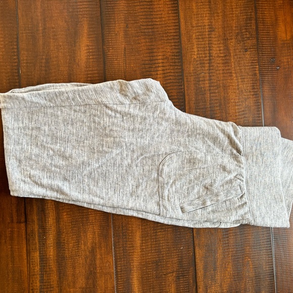 Athleta gray soft jogger Size Medium - Picture 5 of 7
